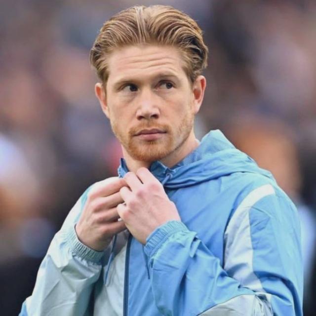 1740343633963086386.jpg GkfiVwvWIAA7GSQ.jpg